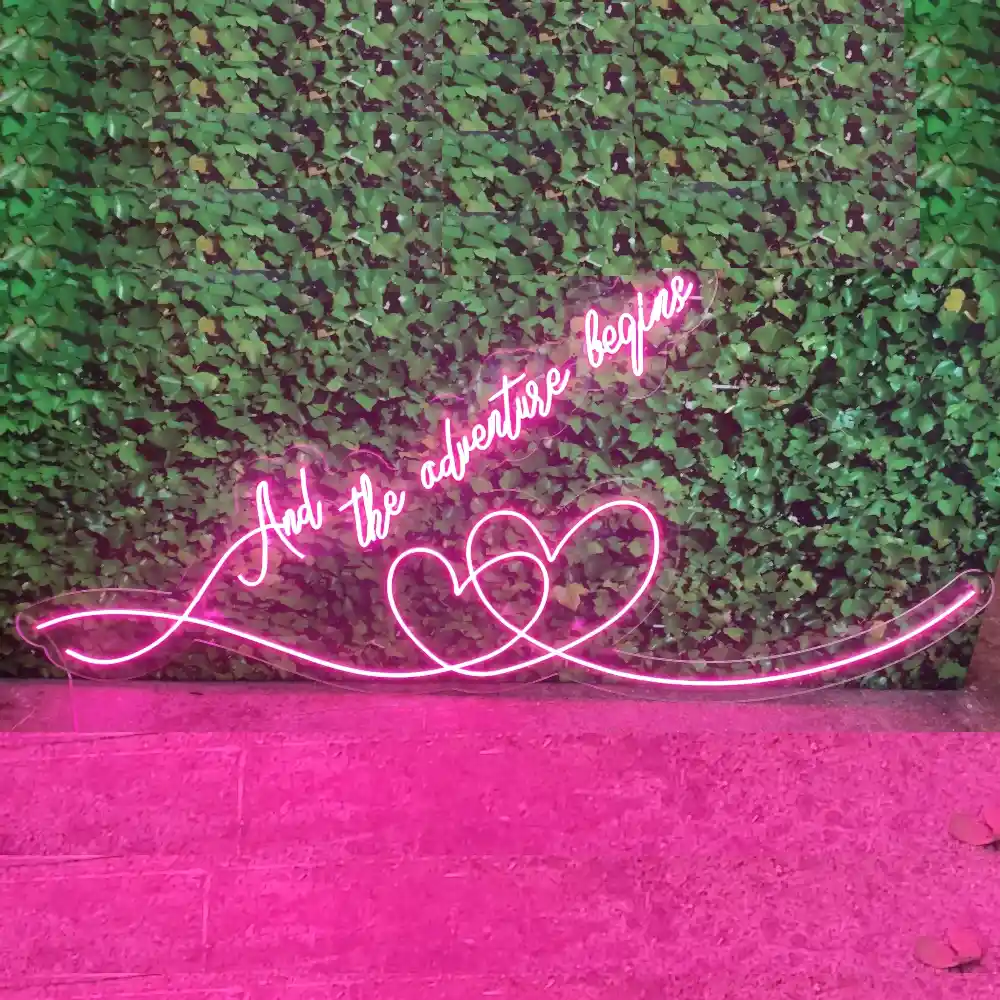 Kişiye Özel Kalp Figürlü Led Neon Yazı Tasarımı