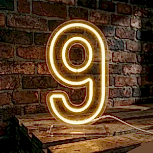 Sayı 9 şeklinde dekoratif gün ışığı renkli LED neon rakam tabela.